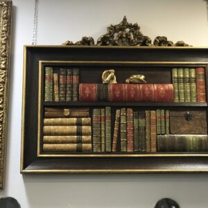 Pannello con cornice in legno e fregio in oro dorato a foglia