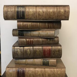 comodino o tavolino per divano